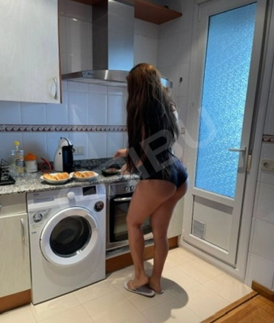 I am from Colombia and I have 24 years old. I have a stunning and fit body that you can touch and feel. If you never experienced a latina before, this is the moment, Send me a message on my whatsapp so we can meet me. Come to my place to make your day or night unforgettable! Spending time with me will be an amazing experience for you! When it comes to outstanding beauty, I am the right choice for you. I have all the quality of a lady and I am lovely to have good time with.