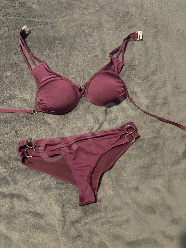 Advertisement (8594429) - Lelde388 1