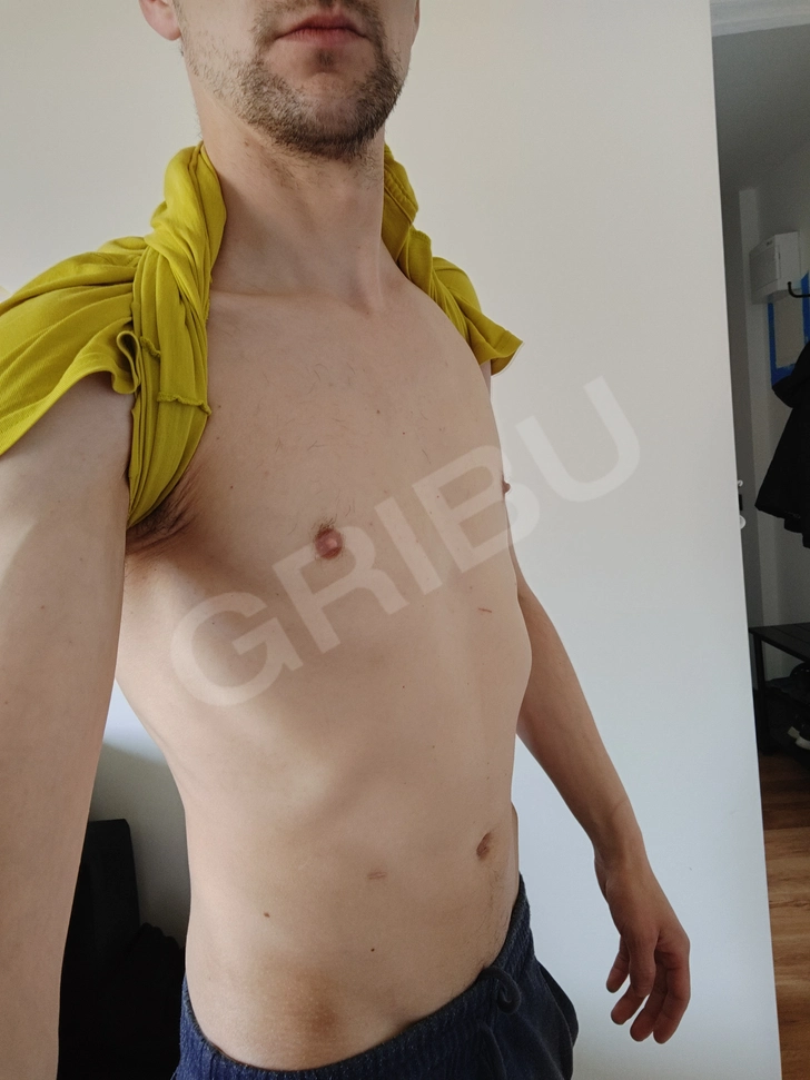 Advertisement (8376736) - Bi28fun 1