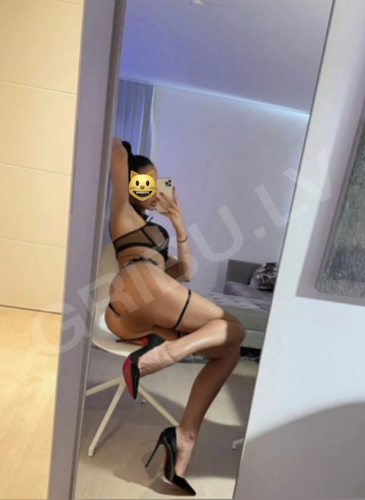 Masha 💋Phone 22476734 ☎️(7161699) 2