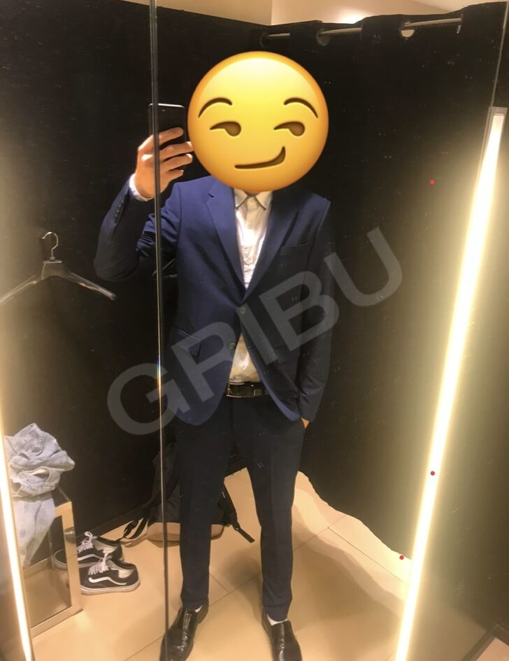 Advertisement (8728836) - TommyG 1