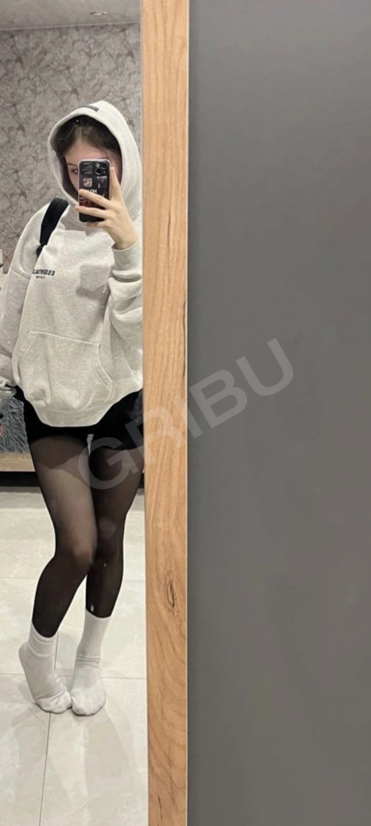Advertisement (8814248) - HotWifeReal 1