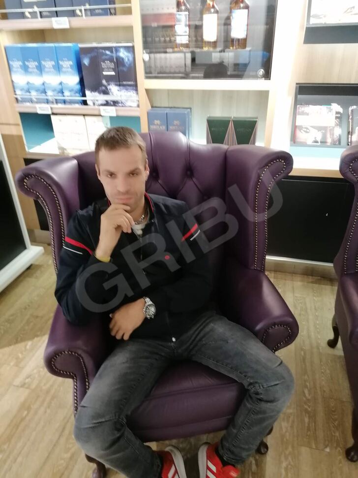 Advertisement (7664635) - Juris... 1