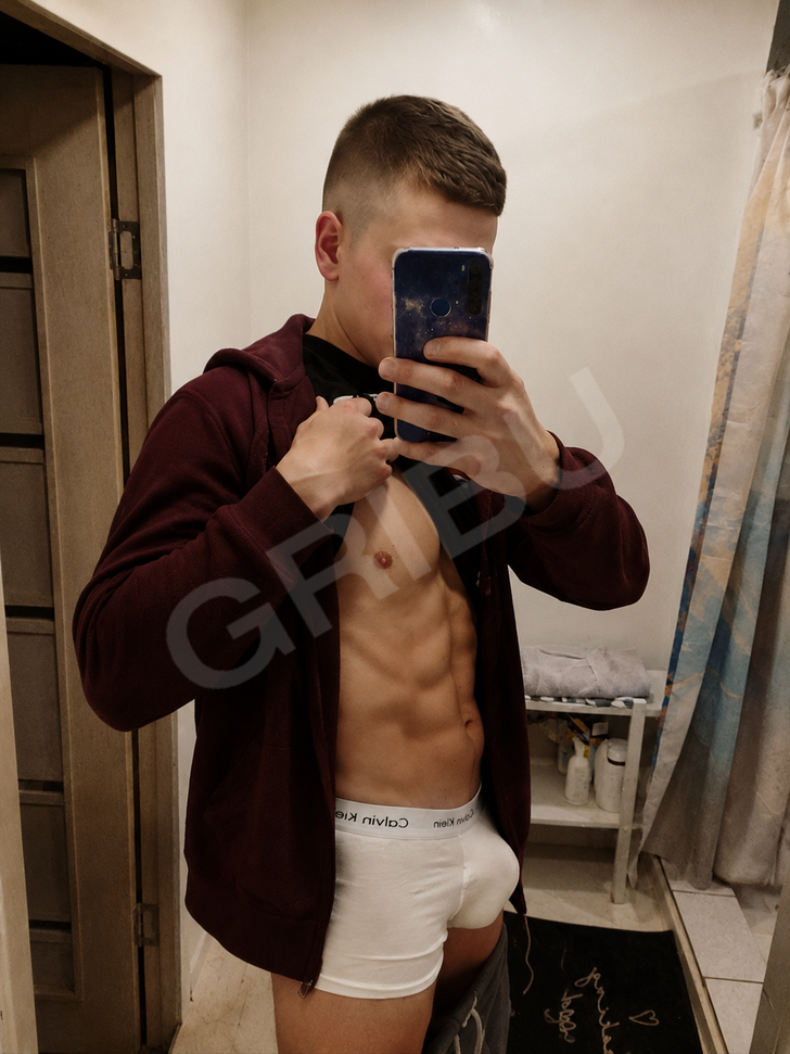 Advertisement (8795611) - Eriks25 1