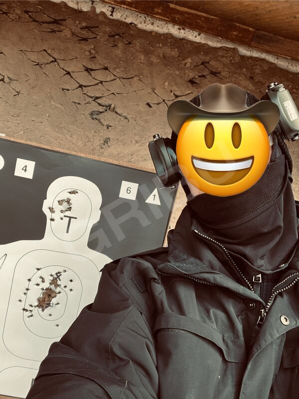 Howdy5974063