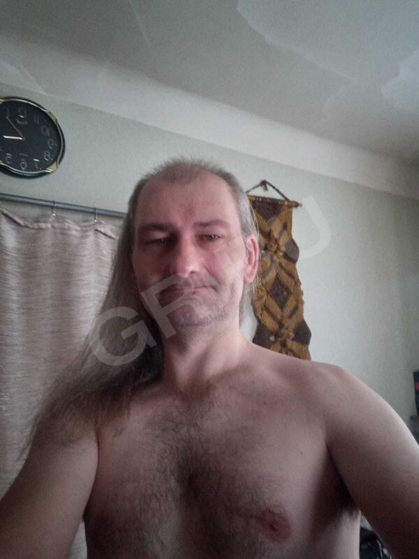 Peterisxx425221841