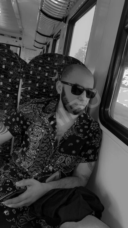 Aram4303805