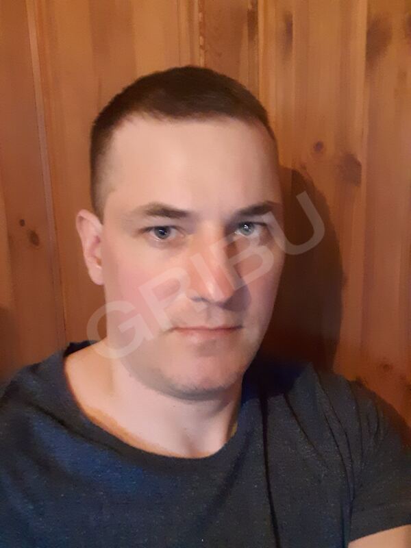 Raitis19836267810