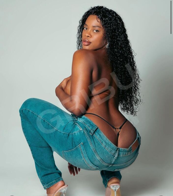 Isabella16142721