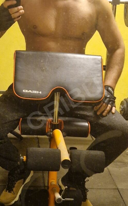 Slepenais16139443