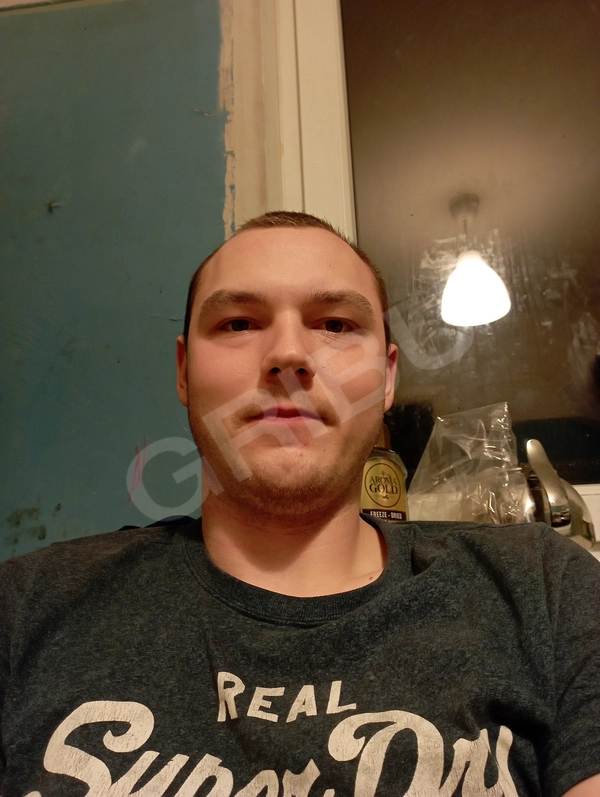 Ruslan124001266868