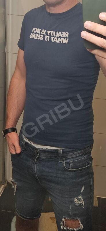 Arviiis6185560