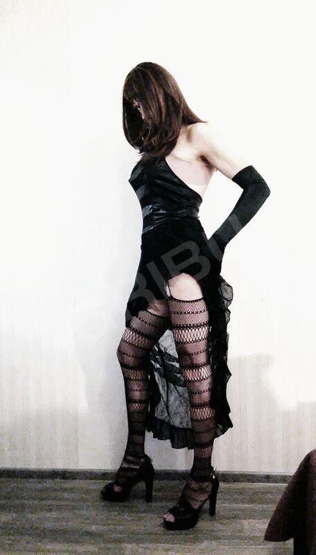 dresscross404461197