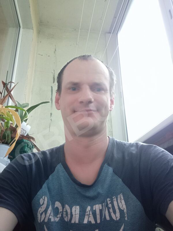 Danis19821732733