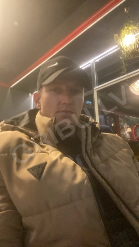 Niko2884423222