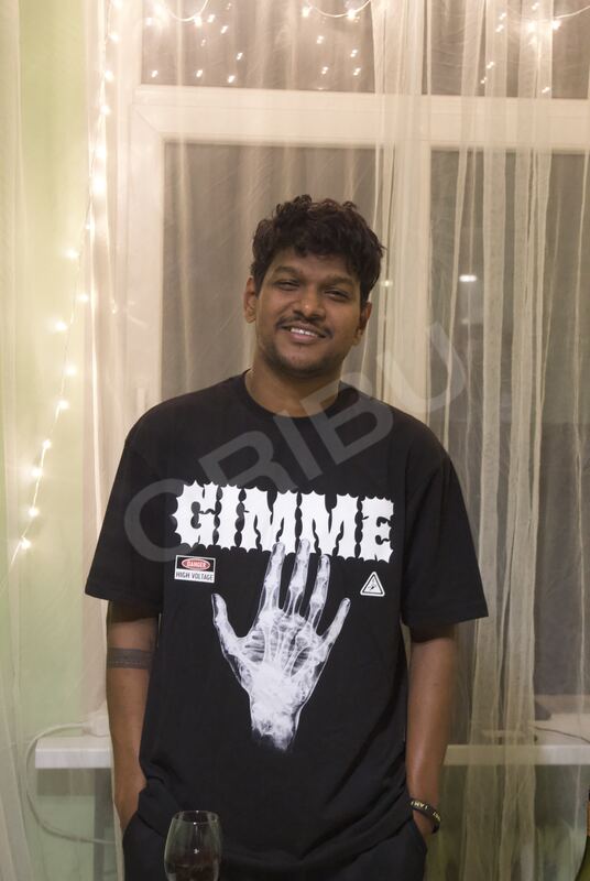 AvishkaHirosh6223458