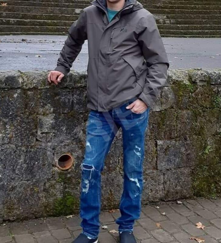 Roberts12056234087