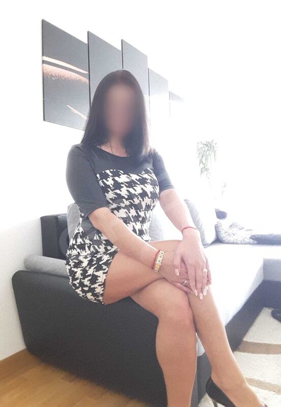 Alina1234263796