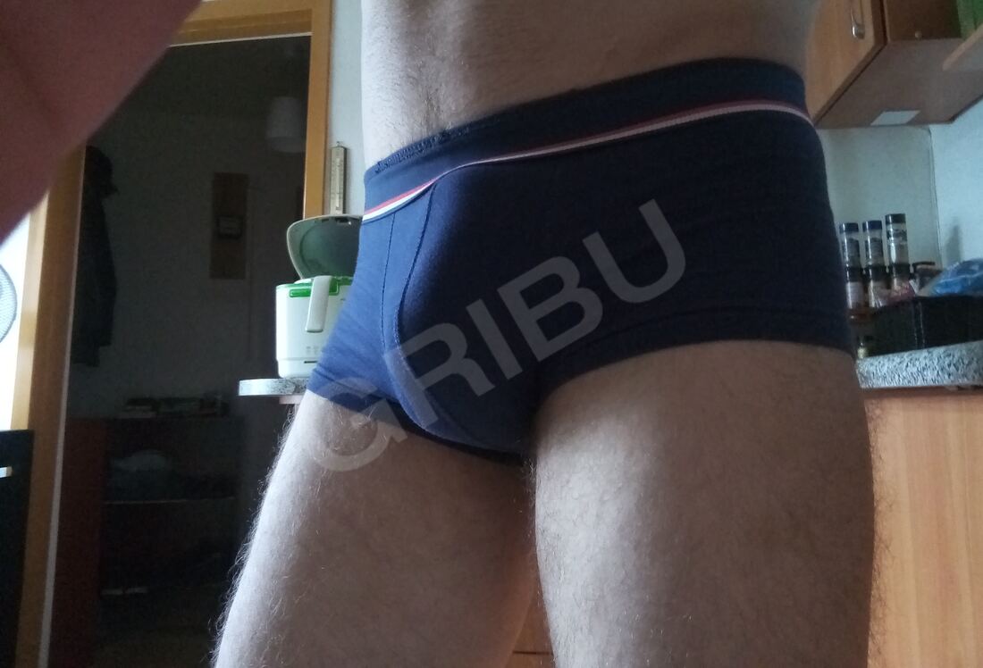 BISEXUNI175997052