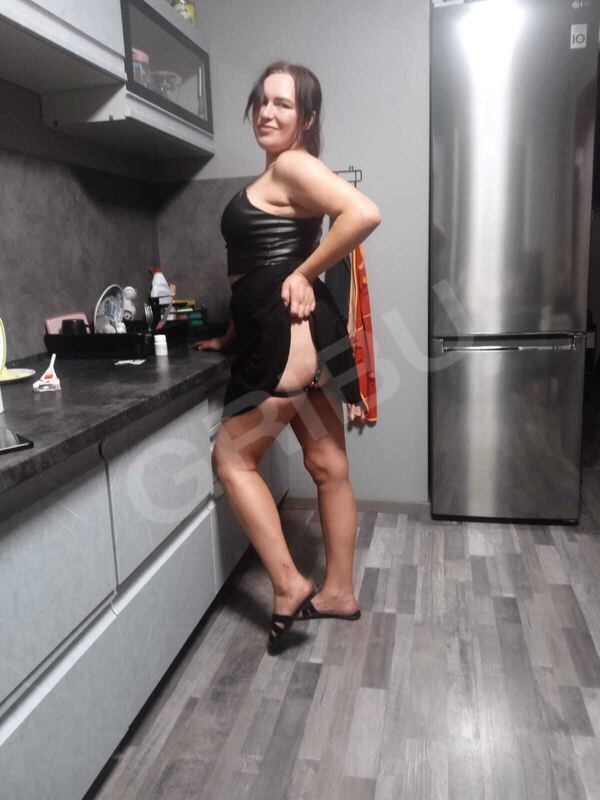 Karisheka976246361