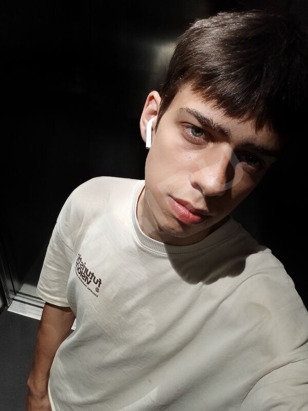 nikitaplitniks6138650