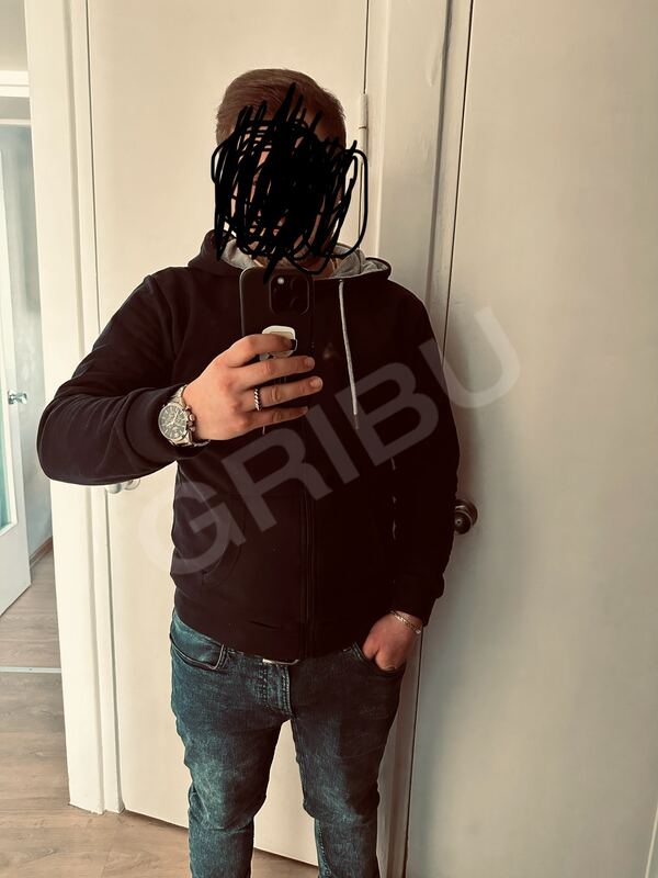 Kristaps123443216005852