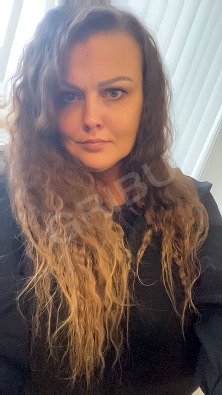 Anna436106181