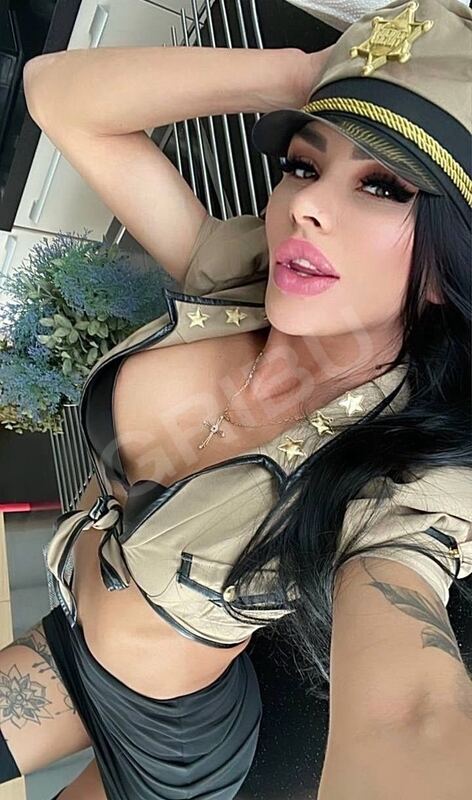 Alyona4479845