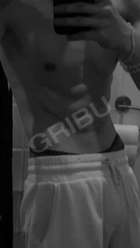 Armandss24390189