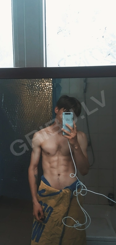 Toliks122024129