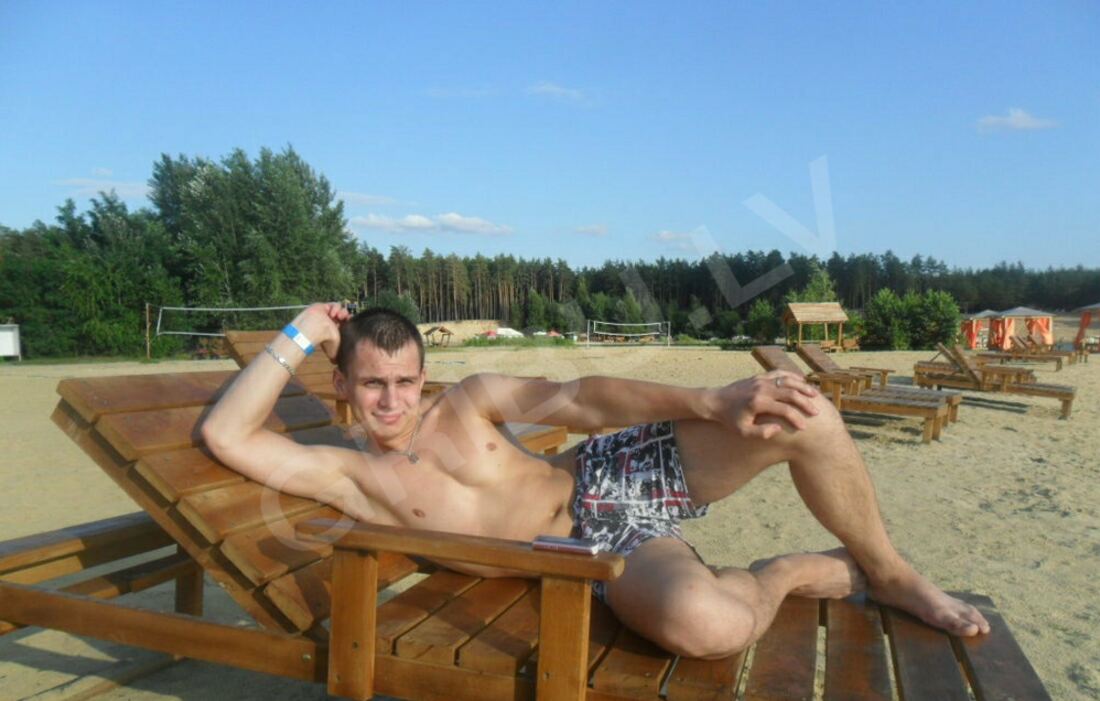 Evgeni19021073924