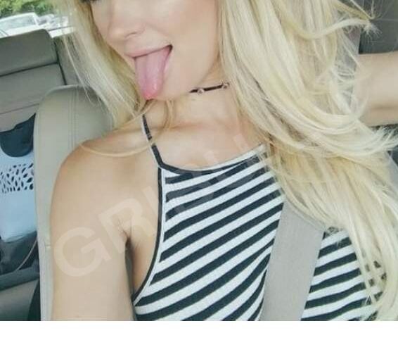 Blondy1727275