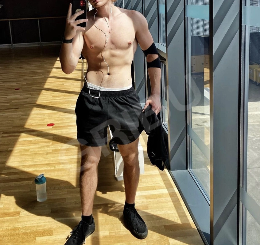 Alexxx20212653768