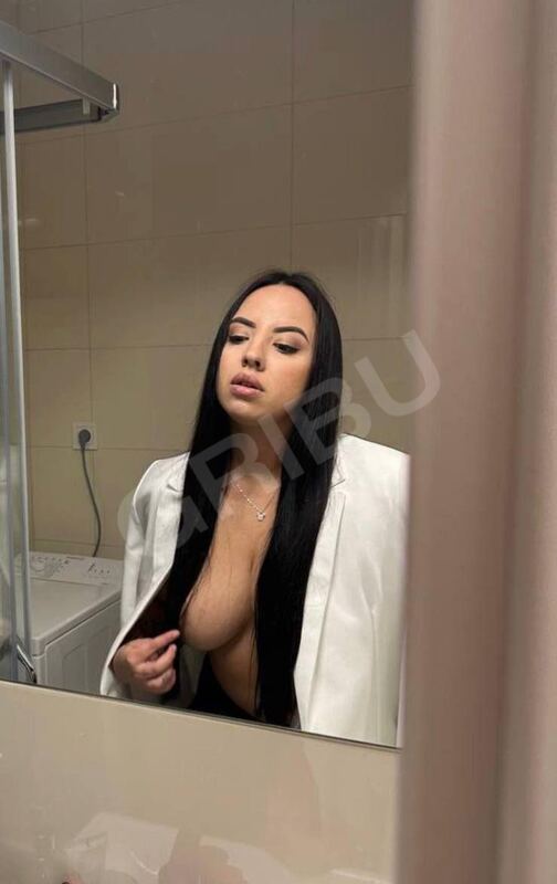 Silviya5918218