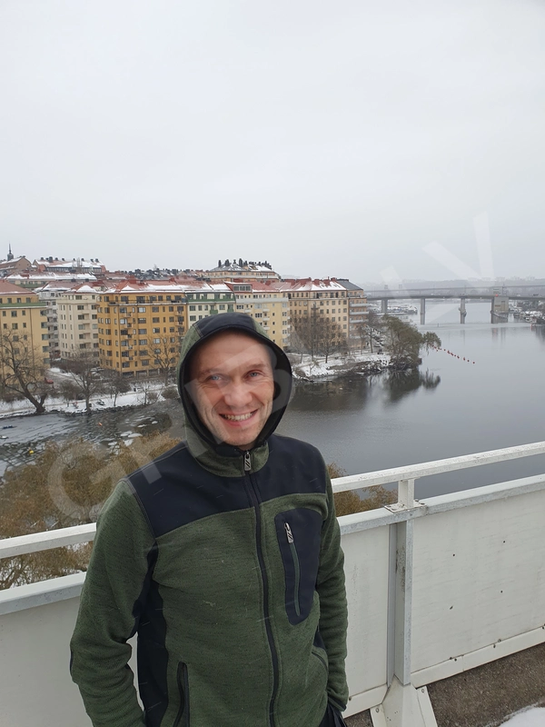 Aleks19844434778