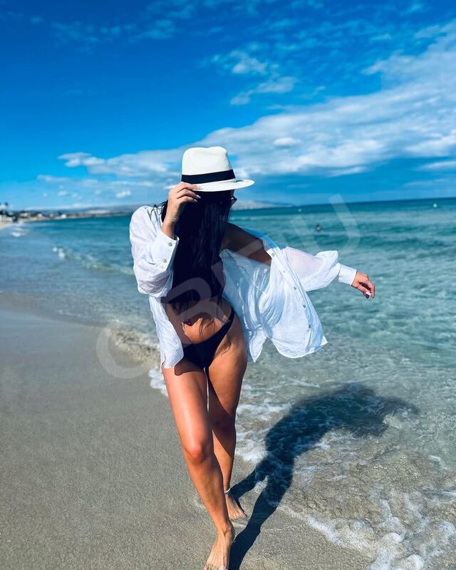 Melany5200109