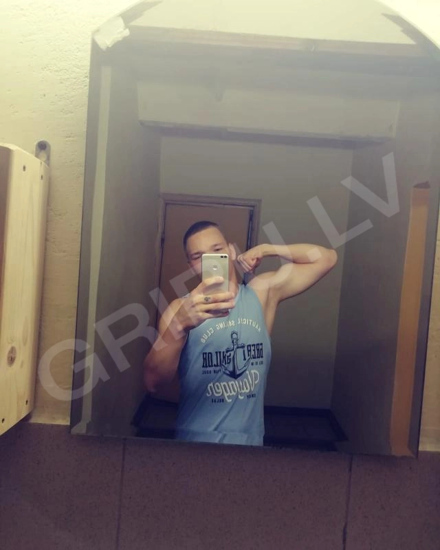 NiksDitmanissss4261144