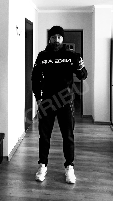 Pikap831093