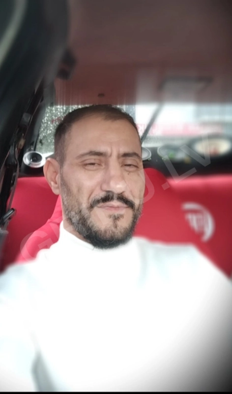 Sexisert3388460
