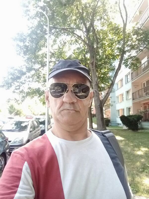 gosta24465832