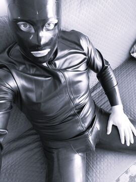 LatexxLover