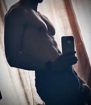 Johnny2323