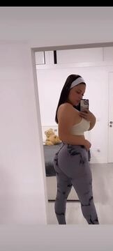 Nina25
