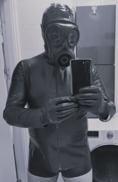 LatexxLover