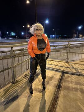 LatexDoll69